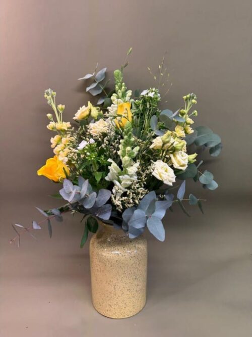golden-spring-yellow-vase